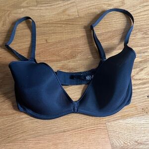 SKIMS Black scoop plunge Bra